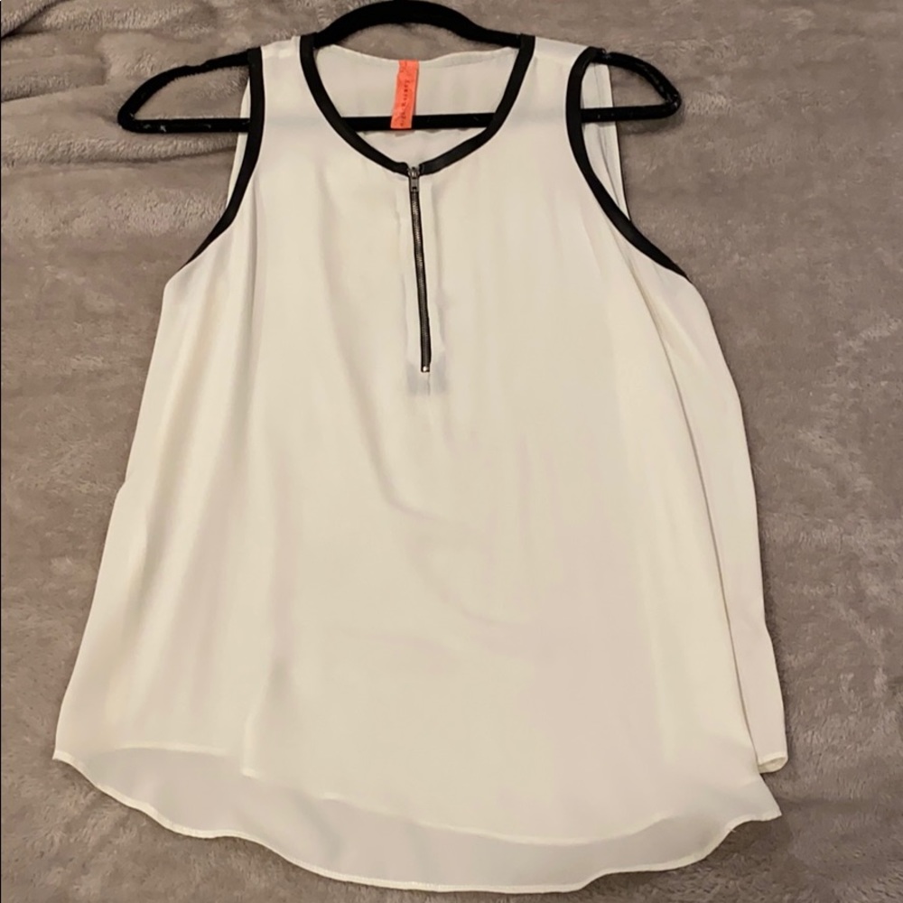 White blouse tank with leather trim